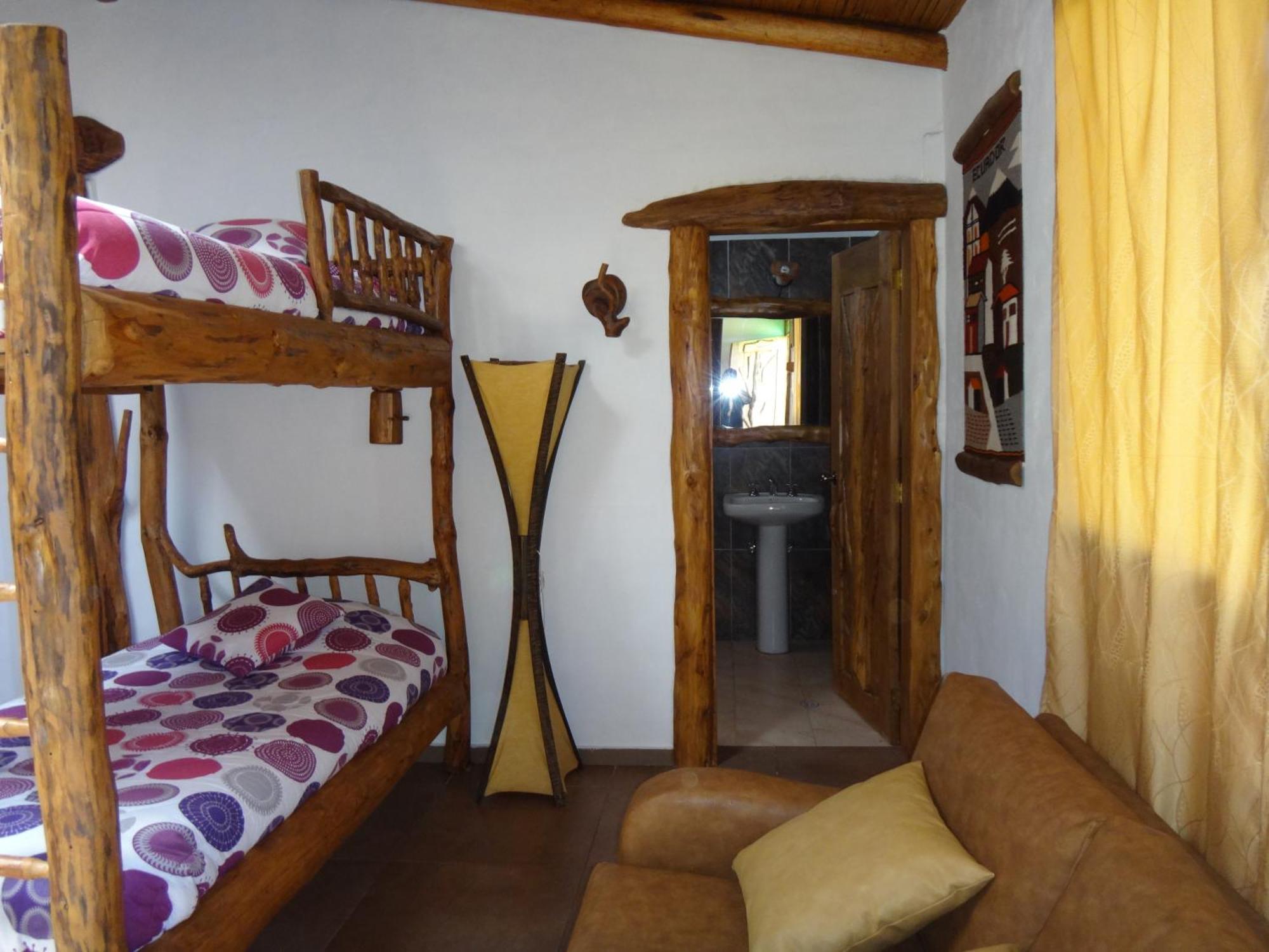 Zaysant Ecolodge Пуэмбо Номер фото