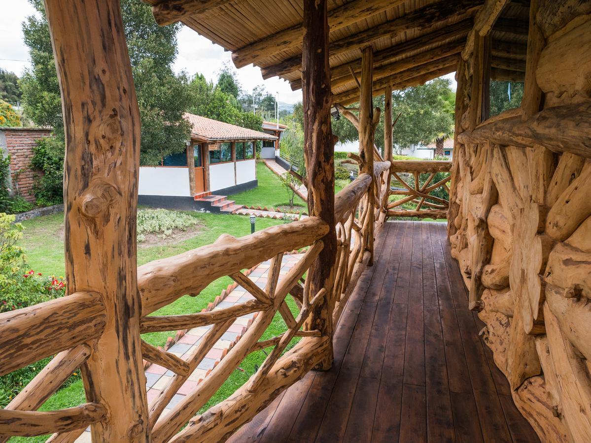 Zaysant Ecolodge Пуэмбо Экстерьер фото